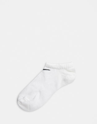 nike white sock trainers
