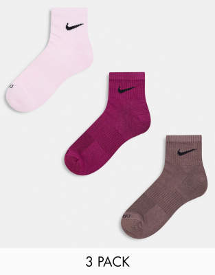 nike pink out socks