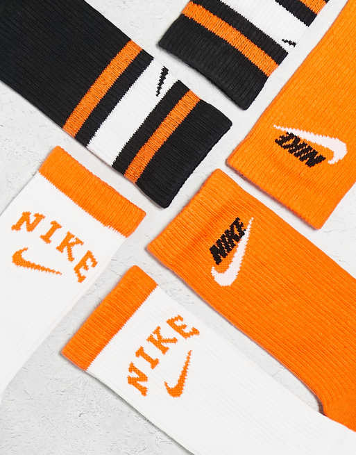 White and store orange nike socks