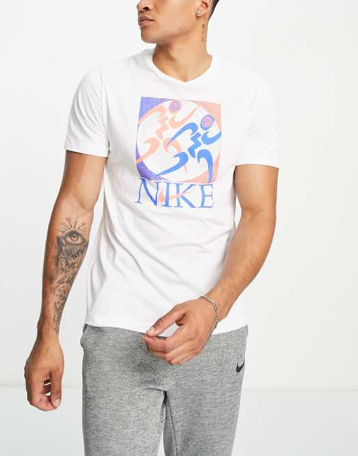 Nike Training abstract graphic t-shirt in white, 3 of 4