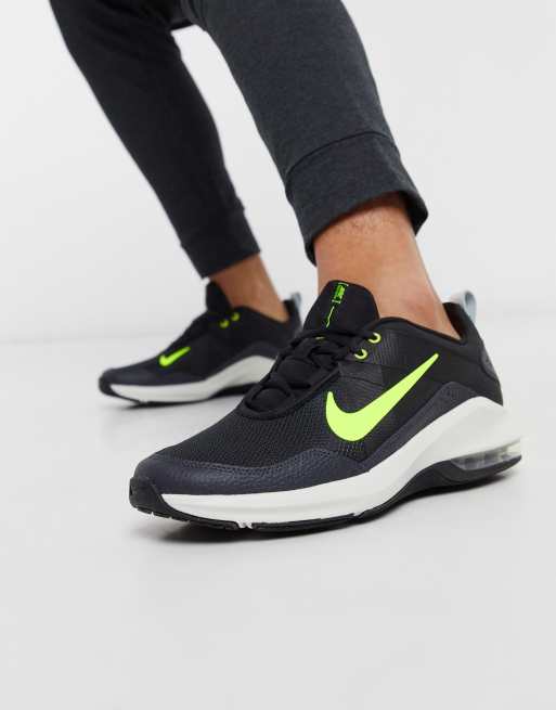 Nike Training Air Max Alpha 2 Baskets Noir et vert fluo