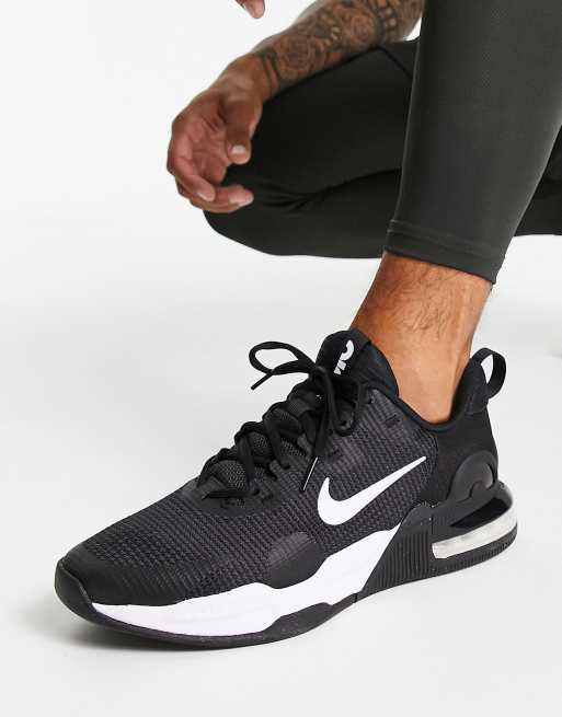 Ceniza Muy lejos reembolso Nike Training Air Max Alpha 5 sneakers in black and white | ASOS