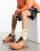 Thumbnail 1 van 4