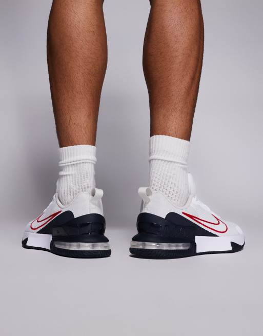 Nike Training – Air Max Alpha 6 – Vita och svarta sneakers, 4 av 5