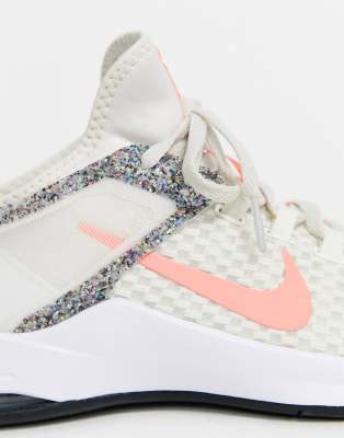 nike training air max bella tr 2 in off white