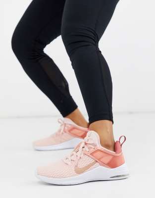 nike training air max bella 3 trainers in pink