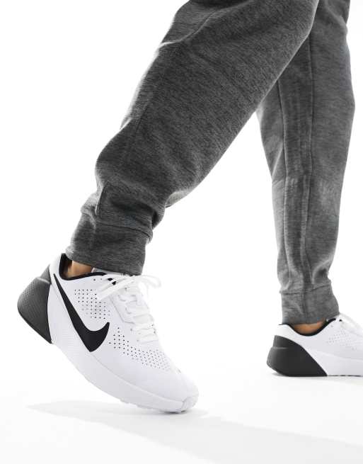 Nike Training - Air Zoom 1 - Baskets - Blanc et noir