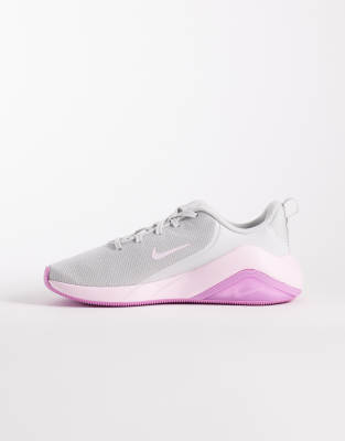 Nike Training - Air Zoom Bella 7 - Sneaker in Grau und Rosa