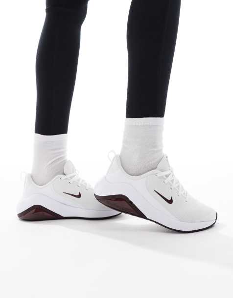 Nike Training Air Zoom Bella 7 sneakers in white and burgundy - view 1