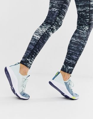 Nike Training - Air Zoom Elevate - Sneakers in grijs en lime