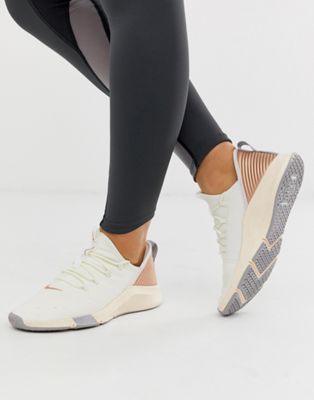 nike training air zoom fearless trainers in rose gold