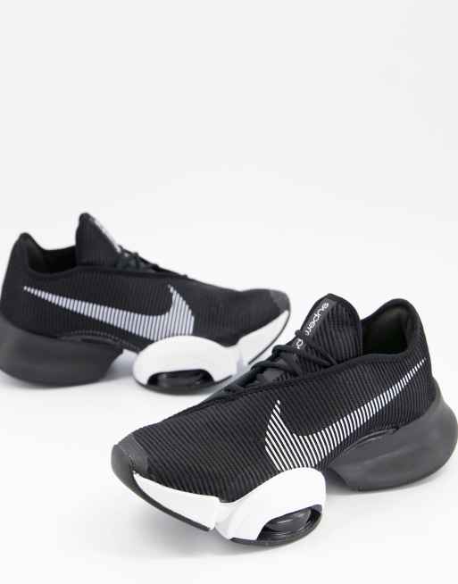 black nike air zoom superrep