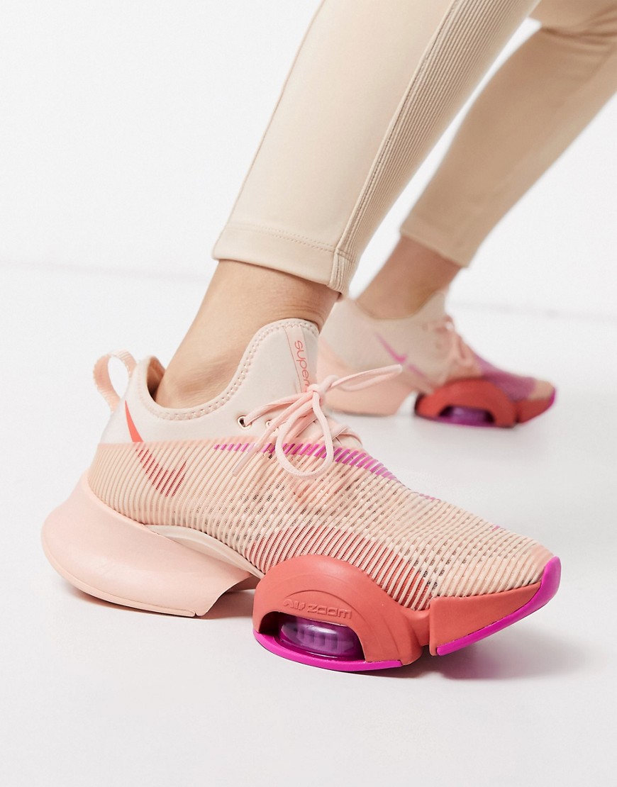 Nike Training – Air Zoom – SuperRep – Rosa träningsskor