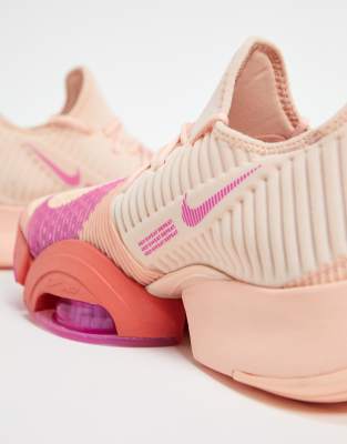 nike peach trainers
