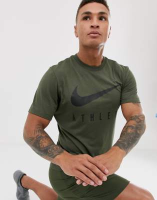 khaki green nike t shirt