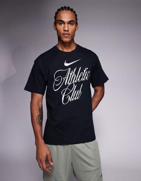Nike Training – Athletic Club – T-Shirt in Schwarz mit Logo-Schriftzug - view 1