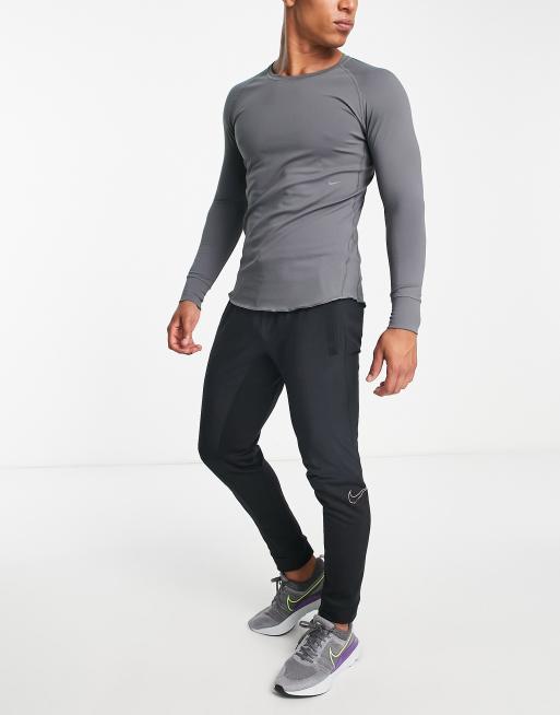 Nike grey 2025 gym top