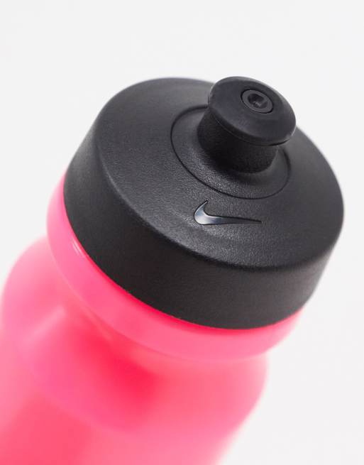 https://images.asos-media.com/products/nike-training-big-mouth-22oz-water-bottle-in-pink-graphic/20700427-2?$n_640w$&wid=513&fit=constrain