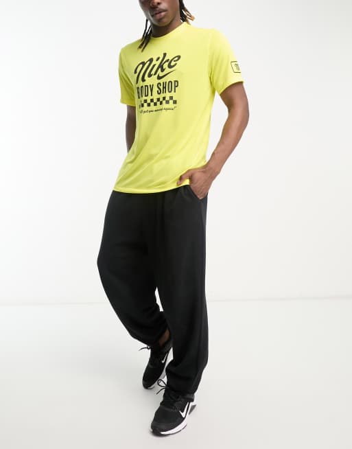 Yellow nike jogger discount set