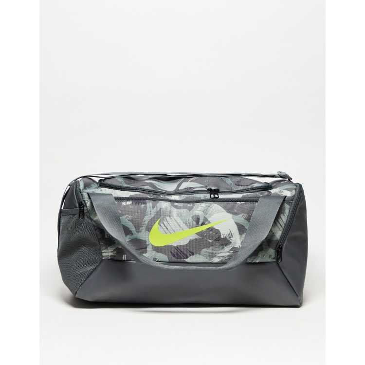 Nike Brasilia 9.5 Duffel 25L Bag Grey