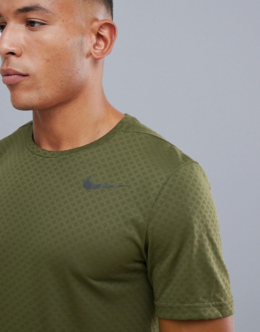 Nike Training - Breathe Vent - T-shirt in kaki 886742-395-Groen