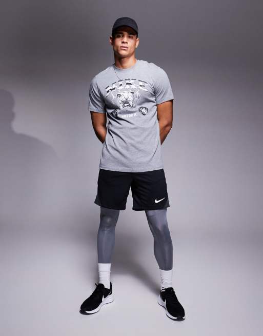 Nike Training bulldog graphic T-shirt in gray