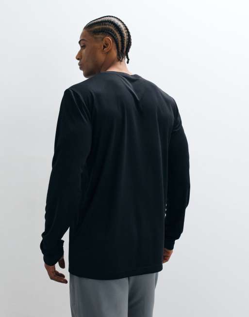 Nike Training - camiseta de manga larga Flex Dri-FIT en negro, 4 de 5