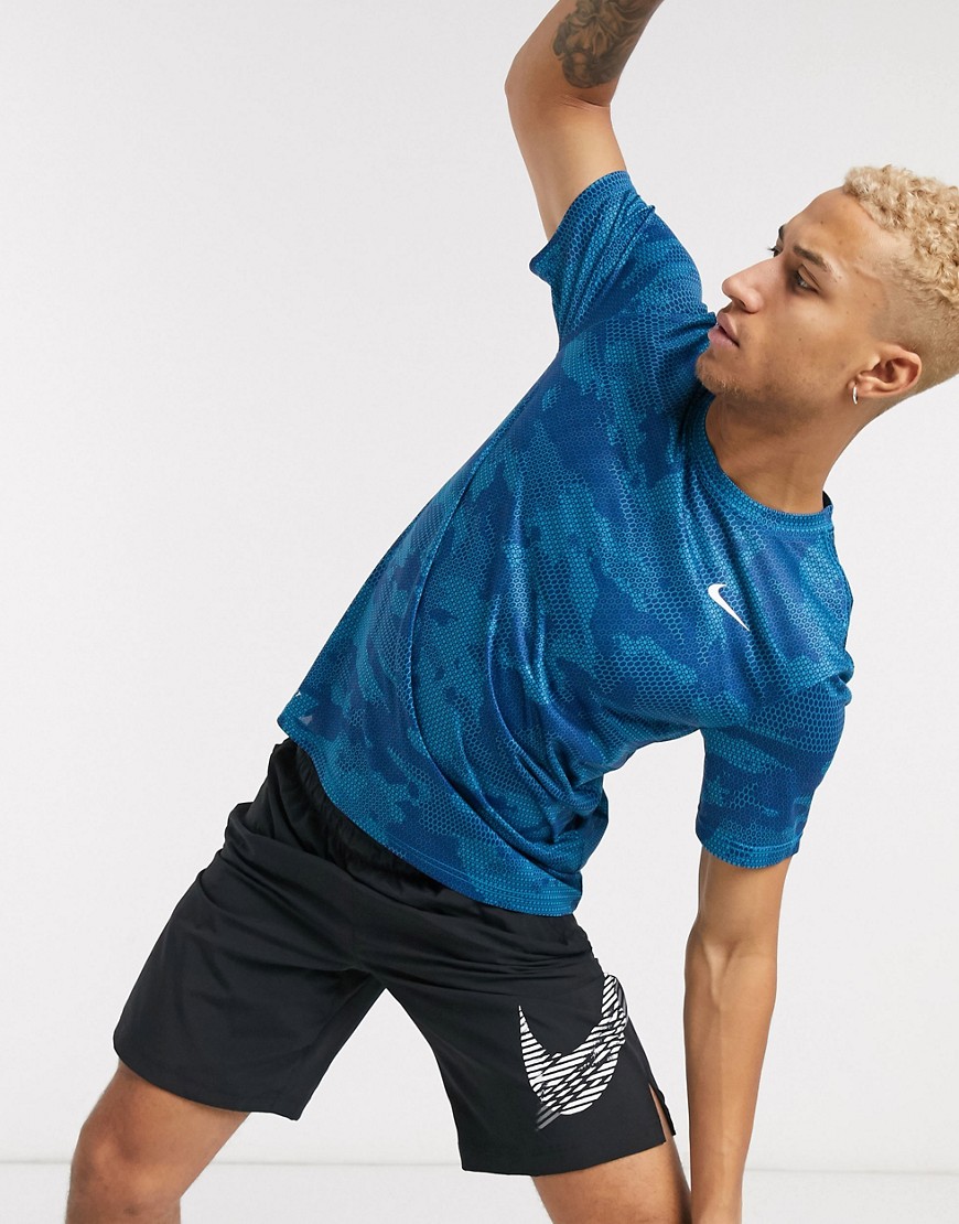Nike Training Camo t-shirt in blue
