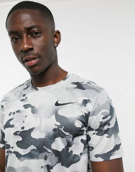 Nike shop camo shirt