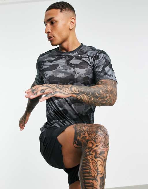 Black and camo nike shirt online