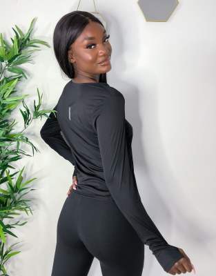 nike city sleek long sleeve