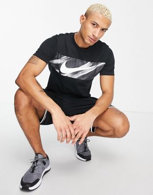 T-shirts imprimés Nike Training - Clash - T-shirt de sport à imprimé graphique - Noir
