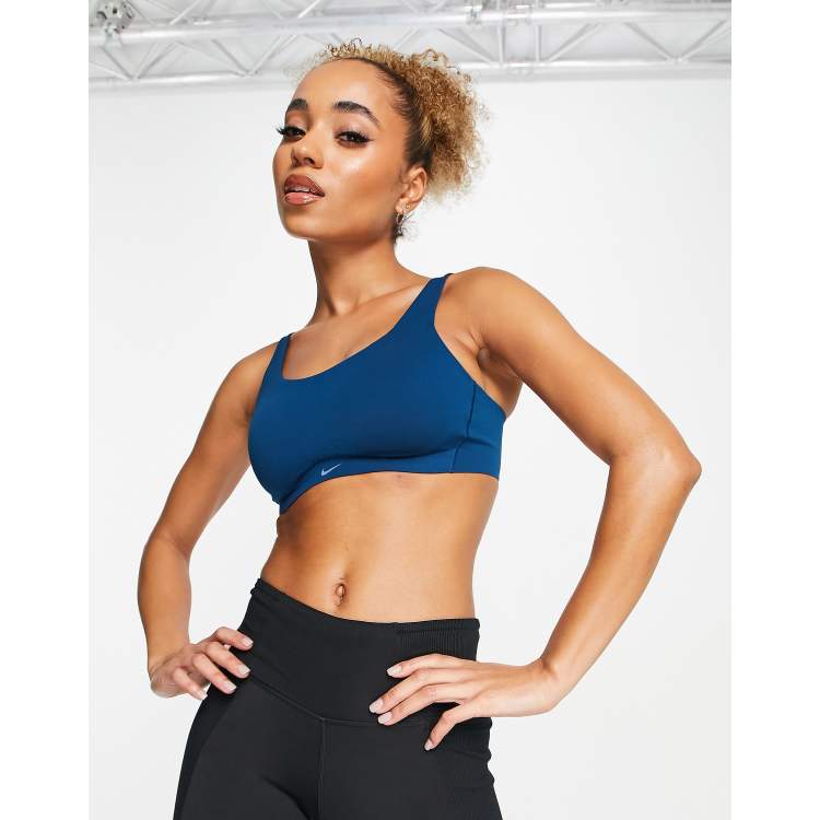 Nike Training Alate Dri-FIT bra in black