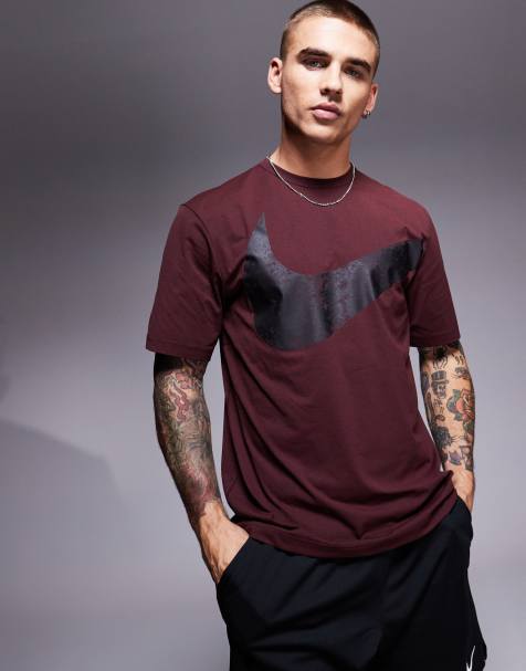 Nike Training – Dri-FIT – Bordowy T-shirt z nadrukiem logo Swoosh - view 1