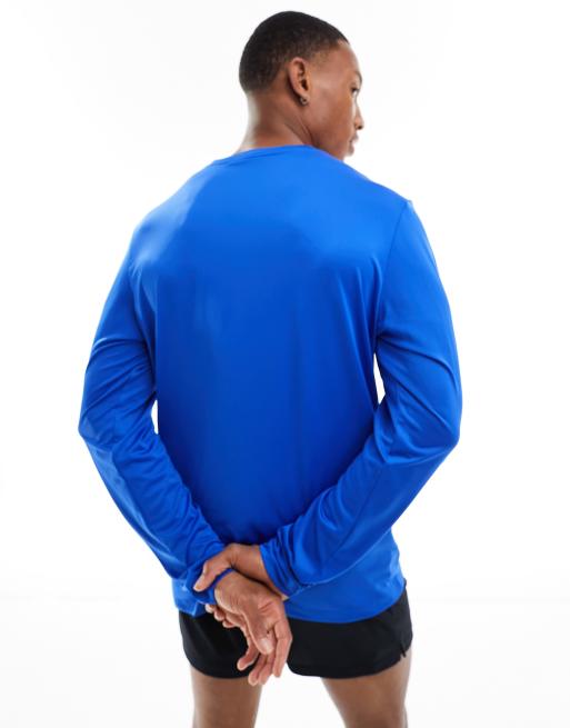 Long sleeve outlet nike workout shirts