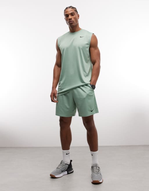 Nike Training Dri-FIT Flex 7 inch shorts in green, 2 of 5