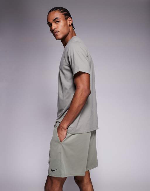 Nike Training Dri-FIT Flex 7 inch shorts in khaki, 3 of 5
