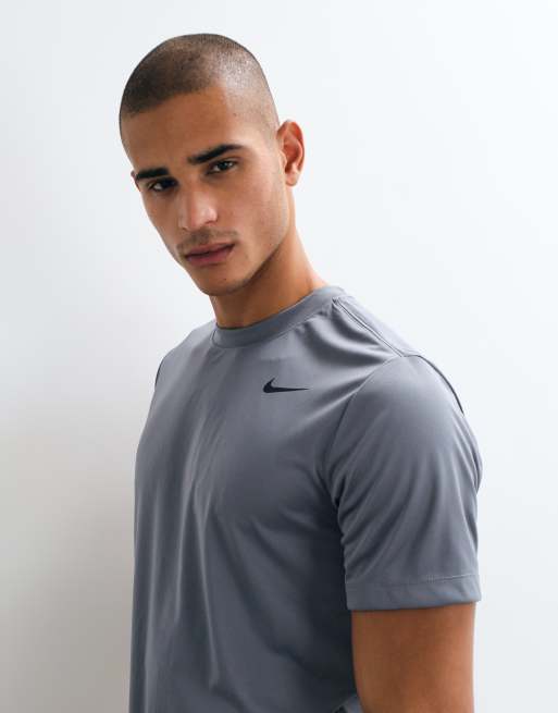 Nike Training Dri-FIT Flex T-shirt i mørkegrå, 4 af 5
