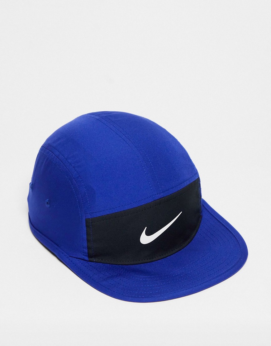Nike Training Dri-Fit fly cap in royal blue and black