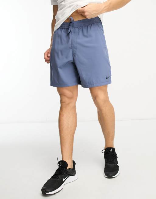 Nike Training Dri-FIT Form 7inch shorts in navy, 3 of 4