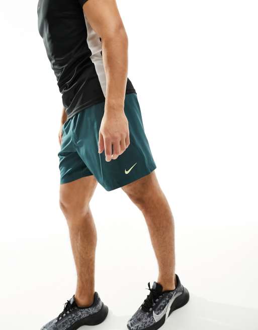 Pantaloncini cheap nike training