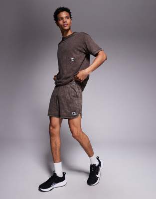 Nike Dri-fit Heritage Shorts In Brown