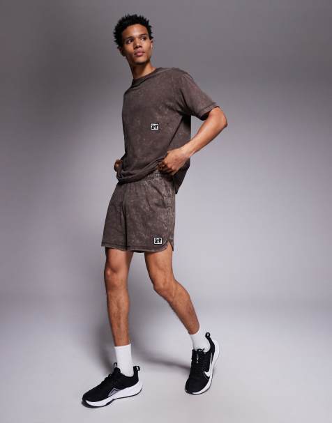 Nike Training Dri-FIT Heritage shorts in brown - view 1