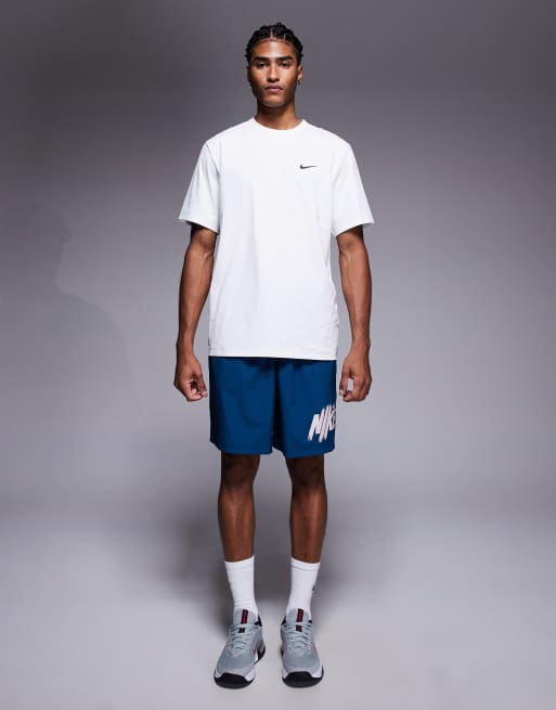 Nike Training - Dri-FIT Hyverse UV - T-shirt bianca, 2 di 4