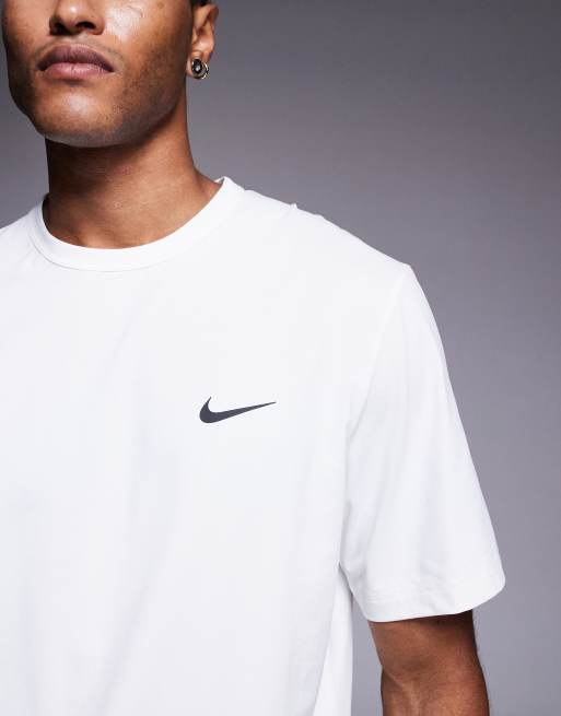 Nike Training - Dri-FIT Hyverse UV - T-shirt bianca, 4 di 4