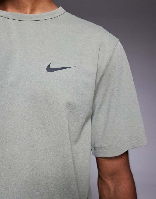 Nike Training Dri-FIT Hyverse UV t-shirt in light khaki, 3 of 4