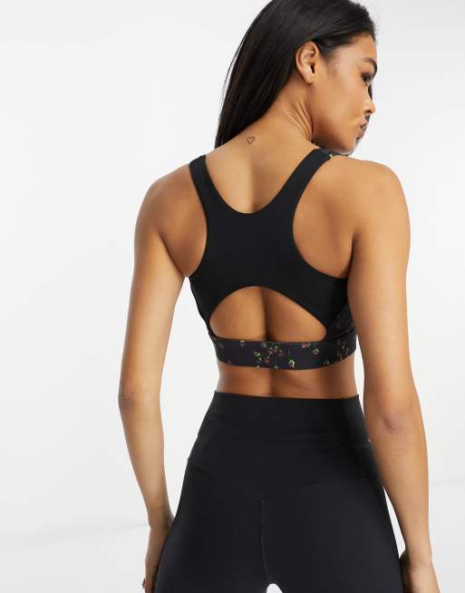 Sports Bra with Front Key-Hole