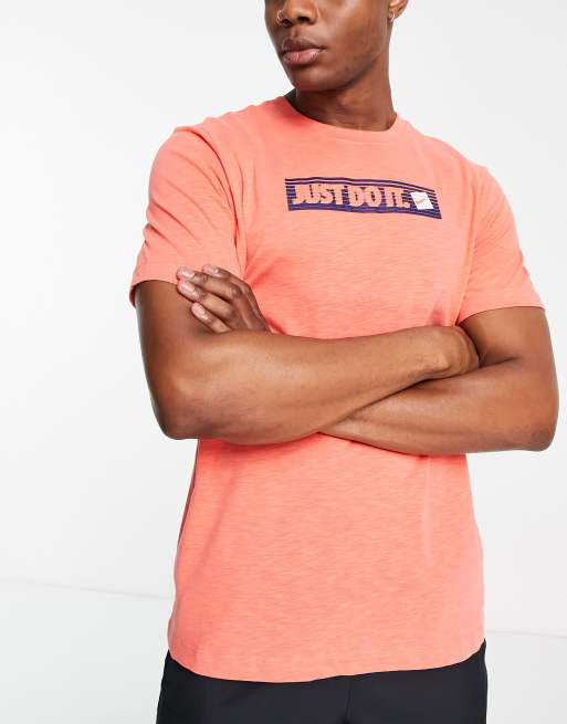 Just do outlet it tshirt