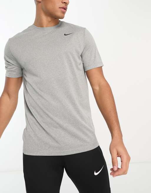 Nike Training - Dri-FIT Legend - T-shirt grigia