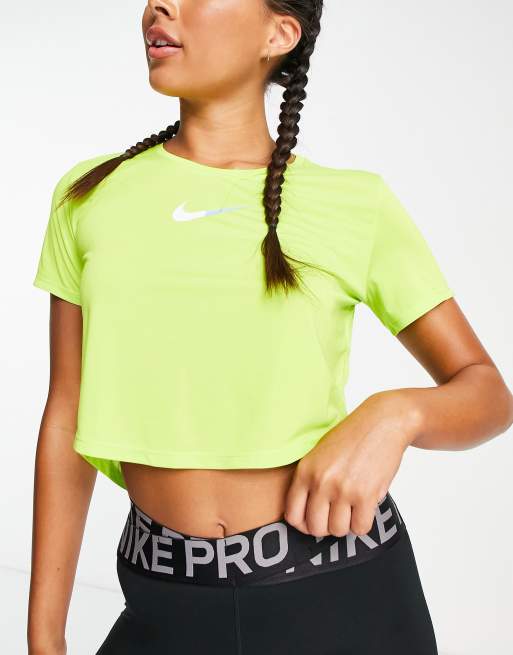 Nike color block crop hot sale top